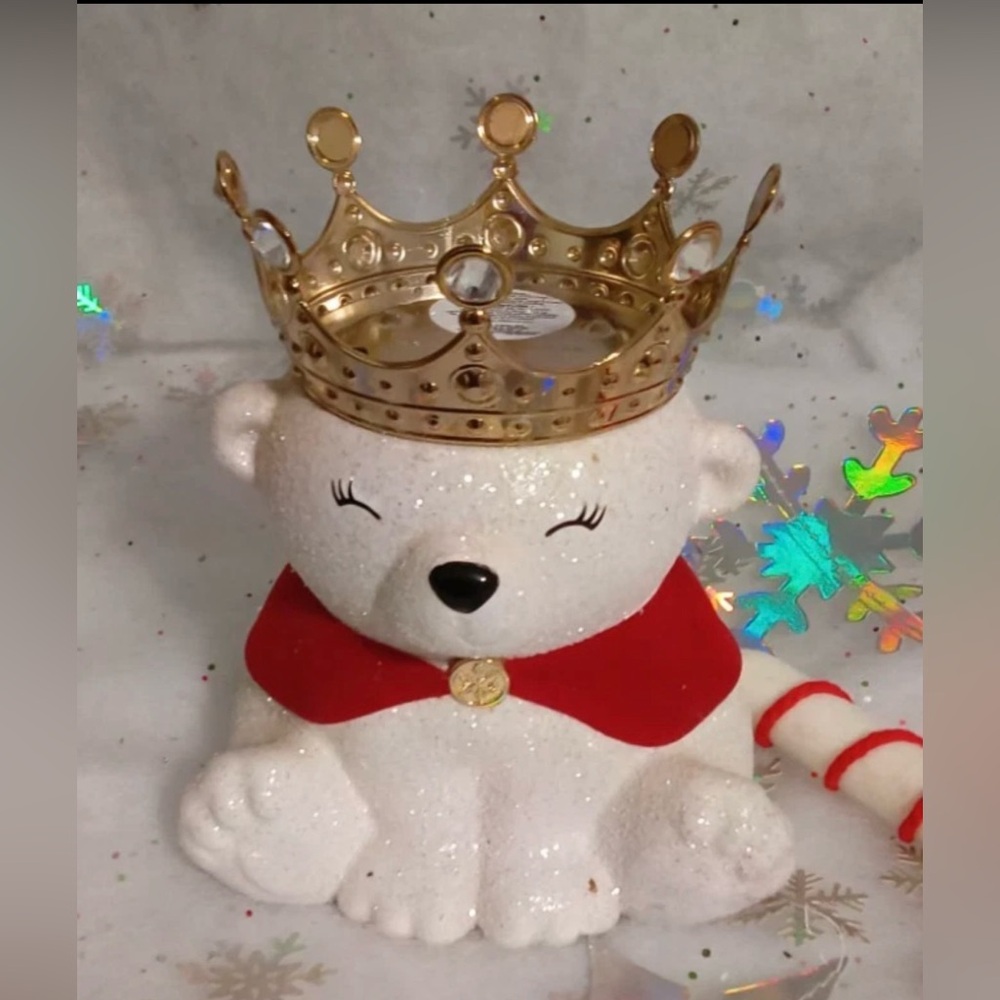 Bath& Body Works 2021  Christmas Royal Glitter Polar Bear Single Wick Holder